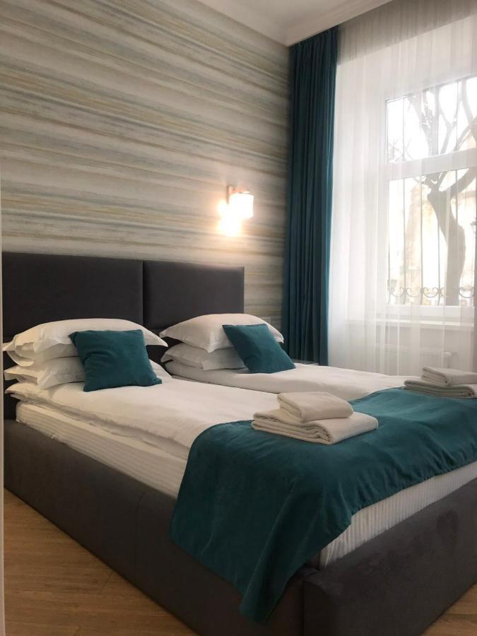 Apartment On Mosyazhna Street 4 ลวีฟ ภายนอก รูปภาพ